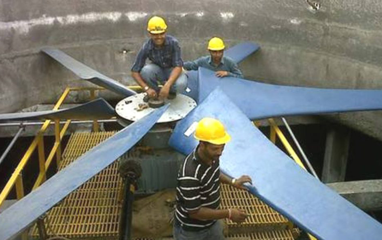 Cooling tower maintenance
